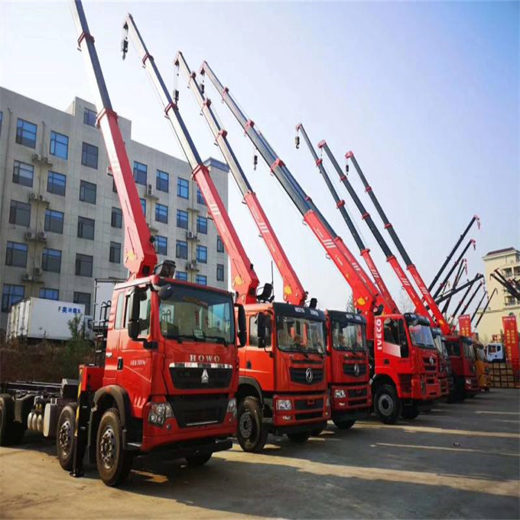 天津租专业吊车电话