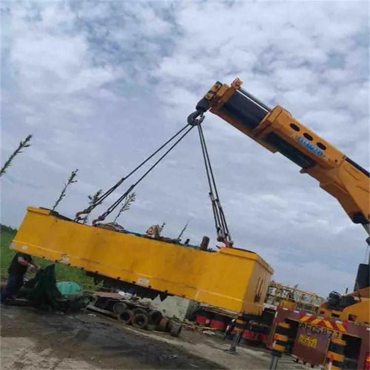 天津专业吊车出租哪家好