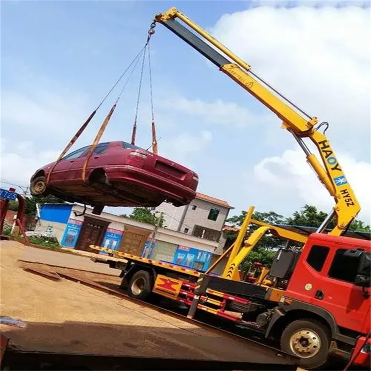 天津吊车吊汽车的正确方法